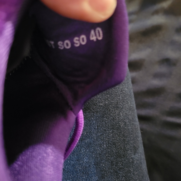 Runners - Picture 6 of 6